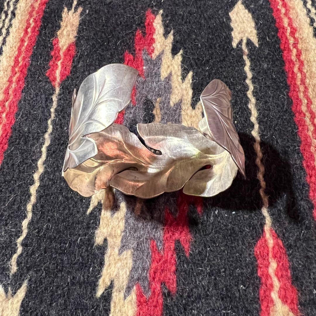 希少 【unkown】 ワイドリーフバングル シルバー フェザー925