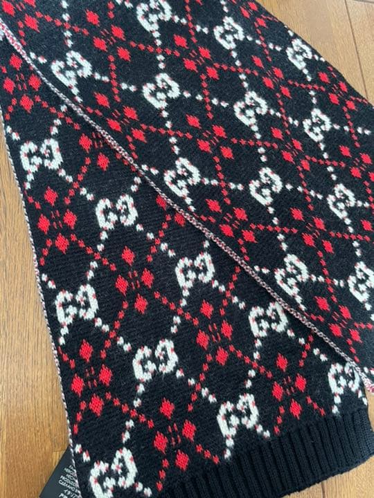 グッチ レディース　GGダイヤモンド　マフラー