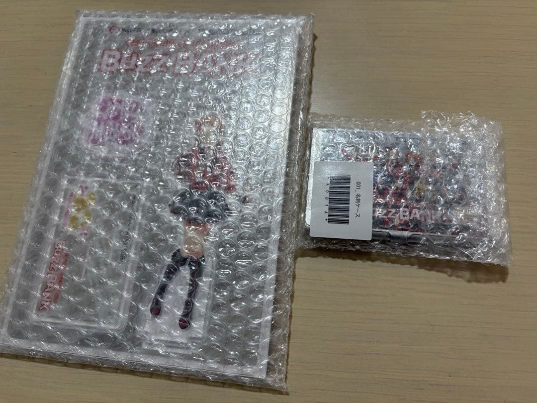 Buzzbank アクリルスタンド 水瀬伊織 ＋名刺ケース