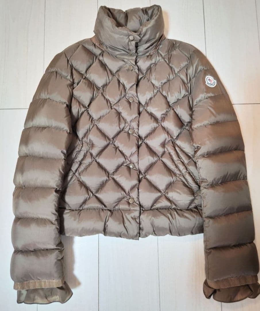 【ゆゆ】モンクレール ☆クリーニング済☆ 希少MONCLER ダウンジャケ