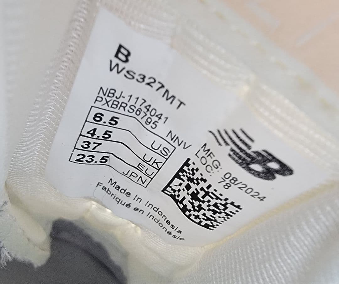 ニューバランス WS327MT ホワイト 23.5cm