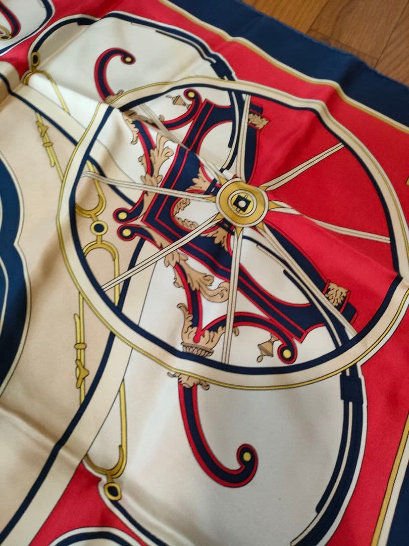 a45 HERMES　エルメス　スカーフ　シルク100