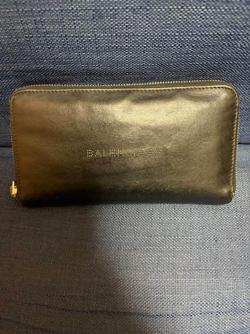 バレンシアガ　財布　レザー　ブラック