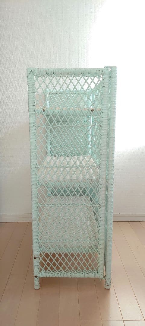 ビンテージ　パステルブルー　ウィッカーシェルフ　ラック