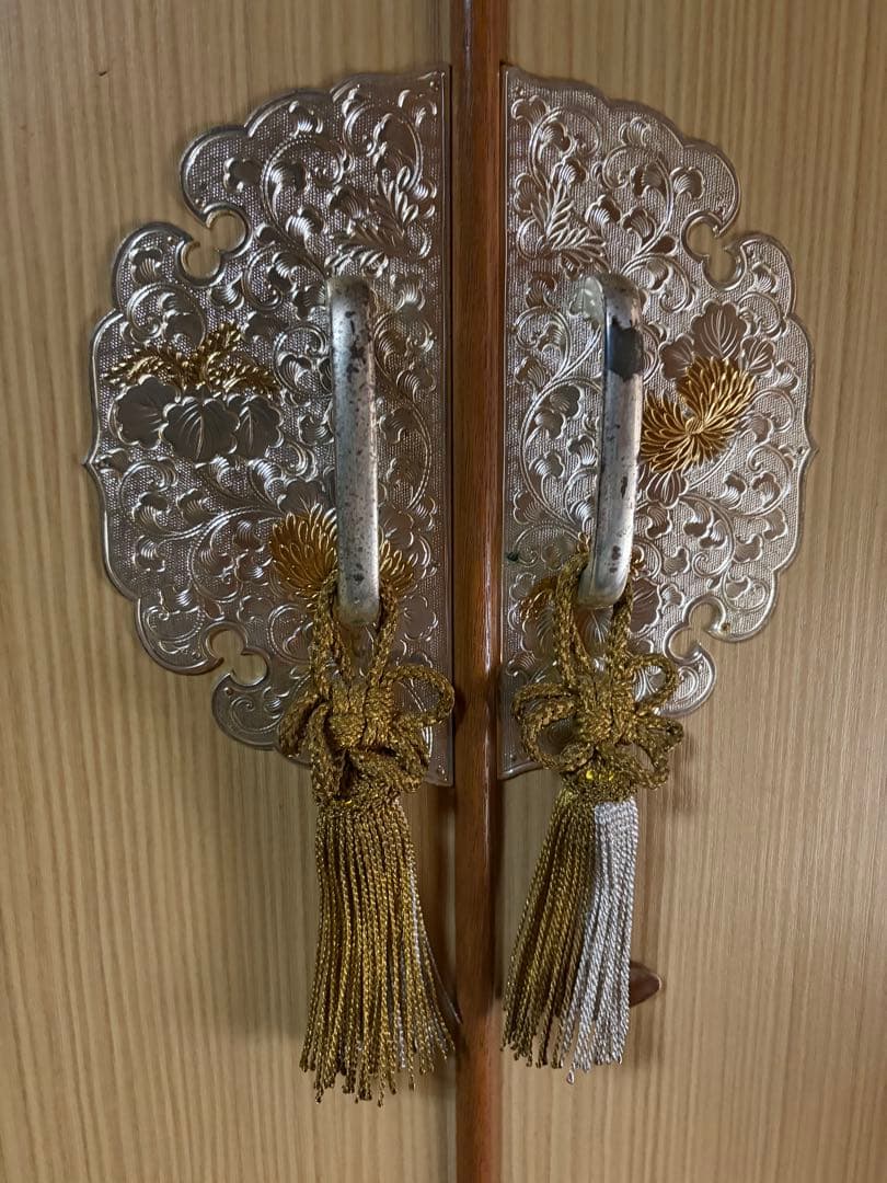 和風クリーム色収納タンス