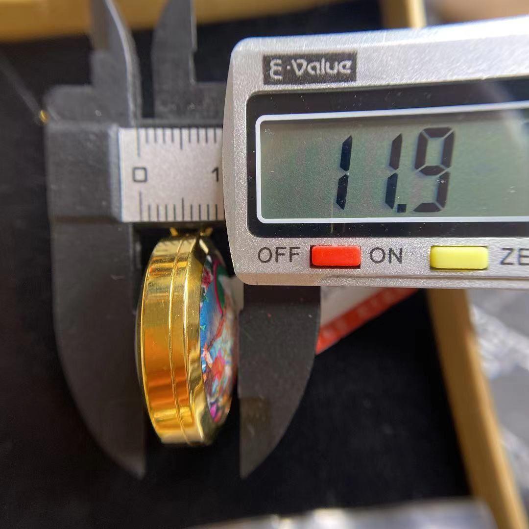 蓮花生大師喚呪文+徳格印経院の土香丸+七彩舎利+紅花+法米+彩布+金剛杵