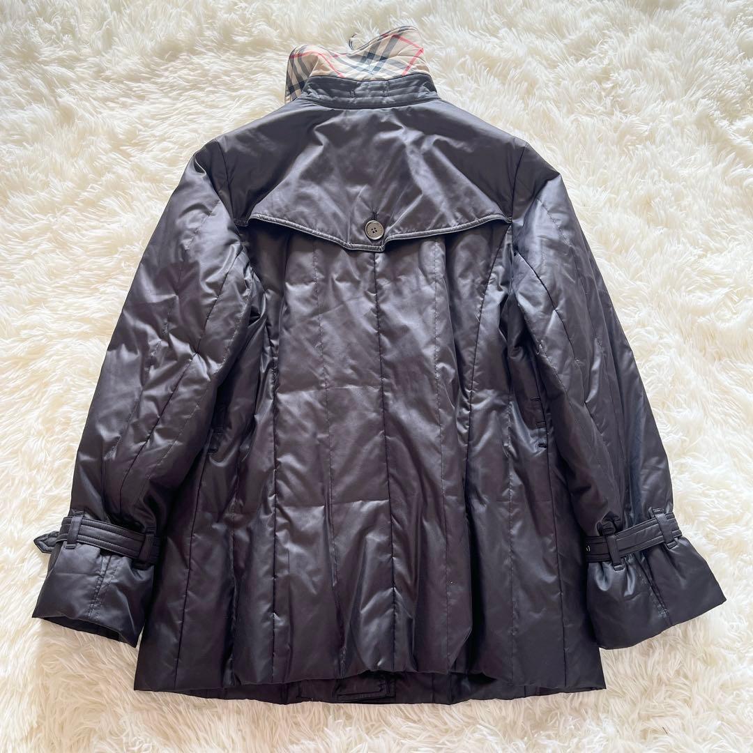 美品　大きいサイズ　バーバリー　ダウンジャケット　ノバチェック　黒