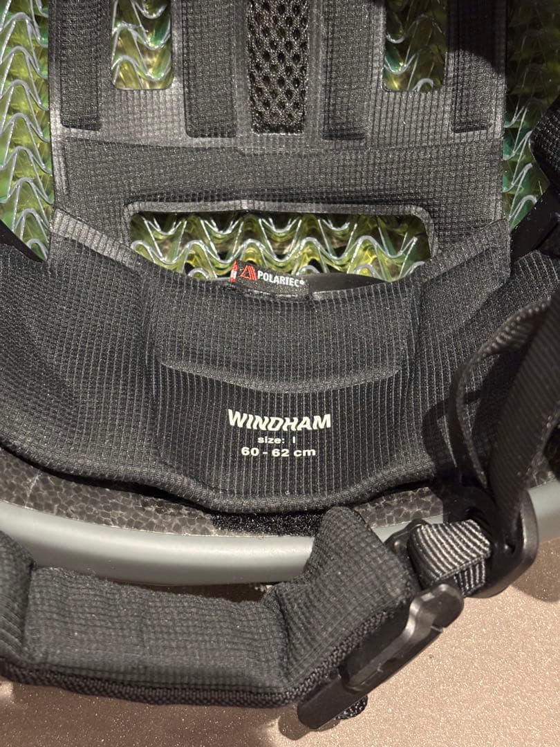 バートン ANON ウィンダム WAVECEL ヘルメット メンズLサイズ