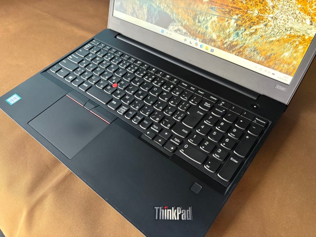 ThinkPad e590 第8世代 i5 メモリ8GB SSD256GB
