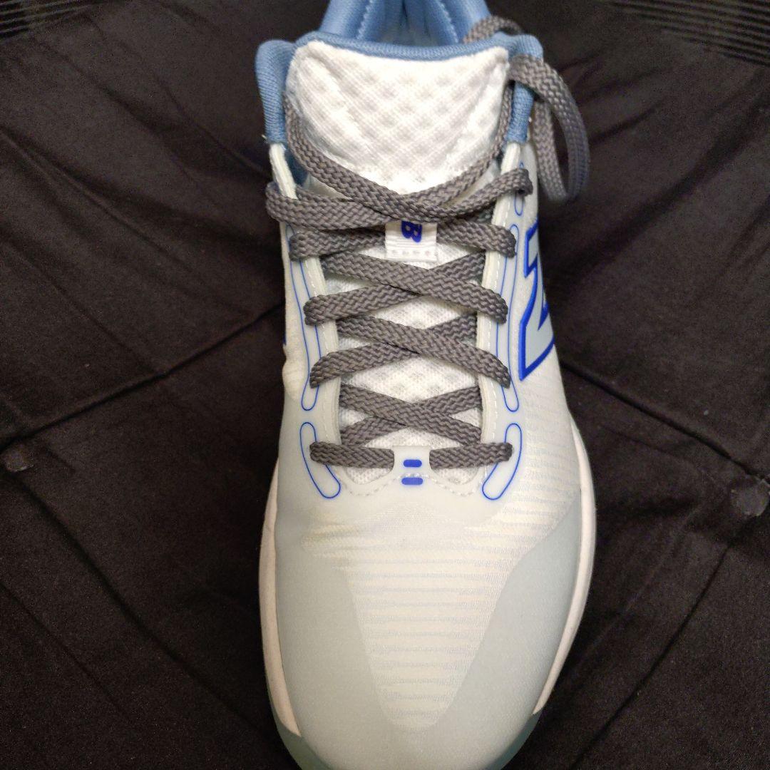 【27cm】New Balance バレーボールシューズ ※箱無し、グレーの紐付