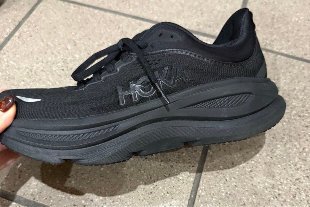 BEAUTY&YOUTH✖️HOKAスニーカー