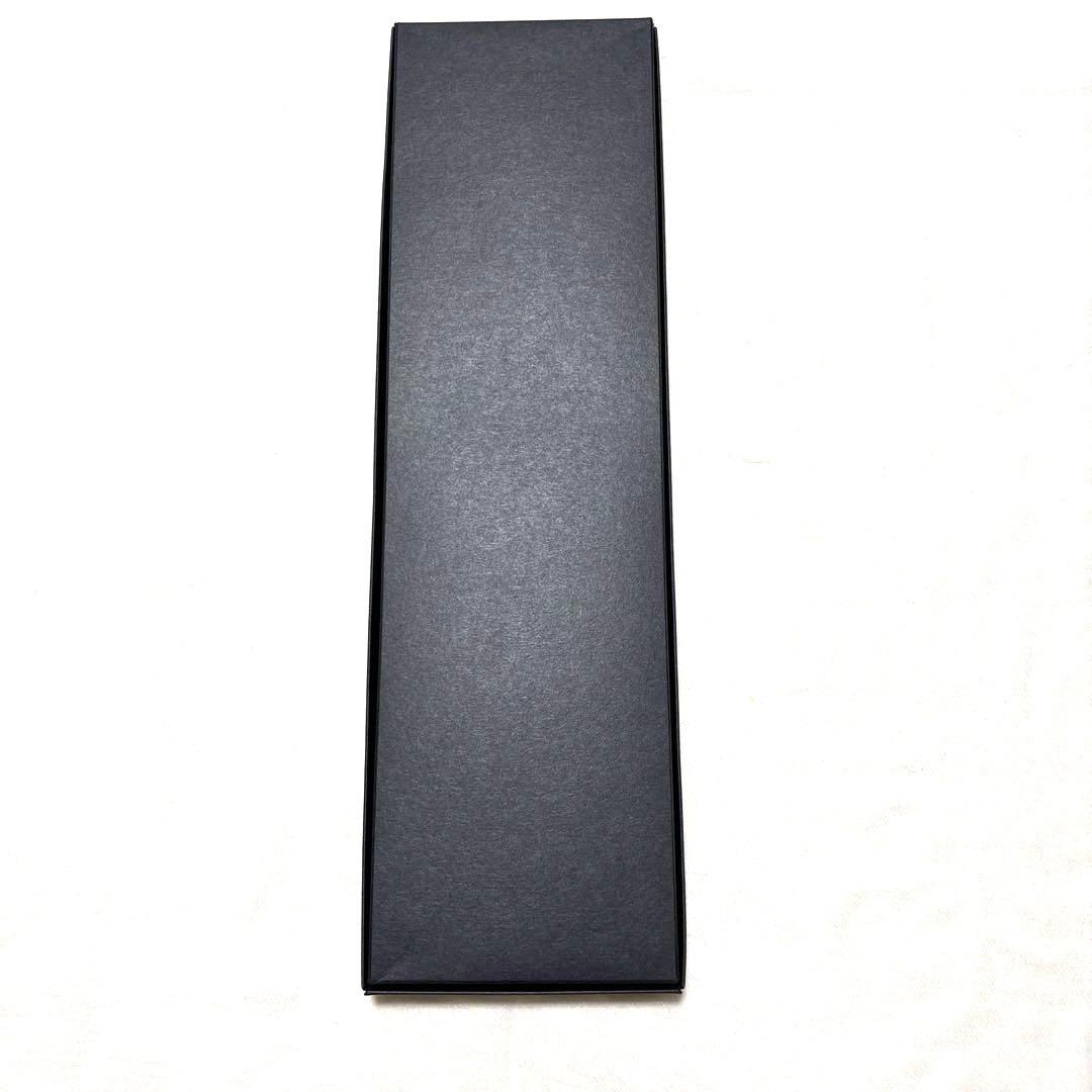 新品　バーバリー　ネクタイ　ネイビー　ストライプ　箱付　タグ付