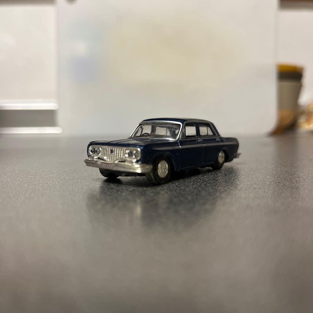 トミカ　クラウン