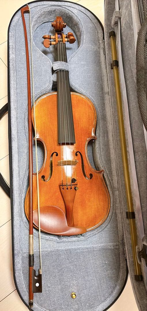 【Python3ページ】Carlo Giordano バイオリン 4/4