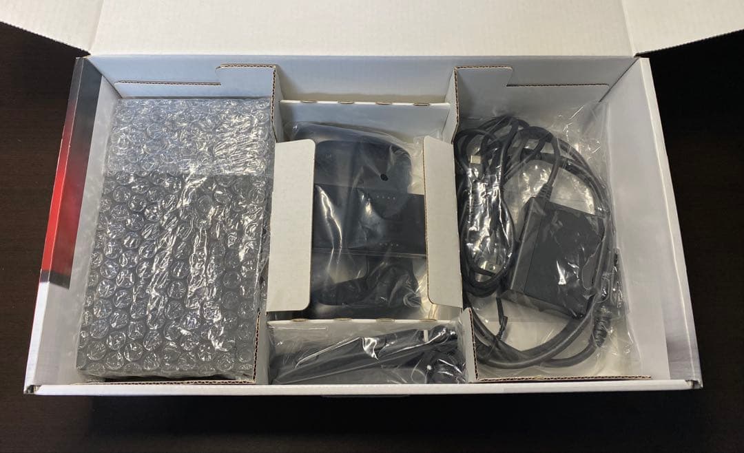 Nintendo Switch 本体 ＋画面保護フィルム貼付済み