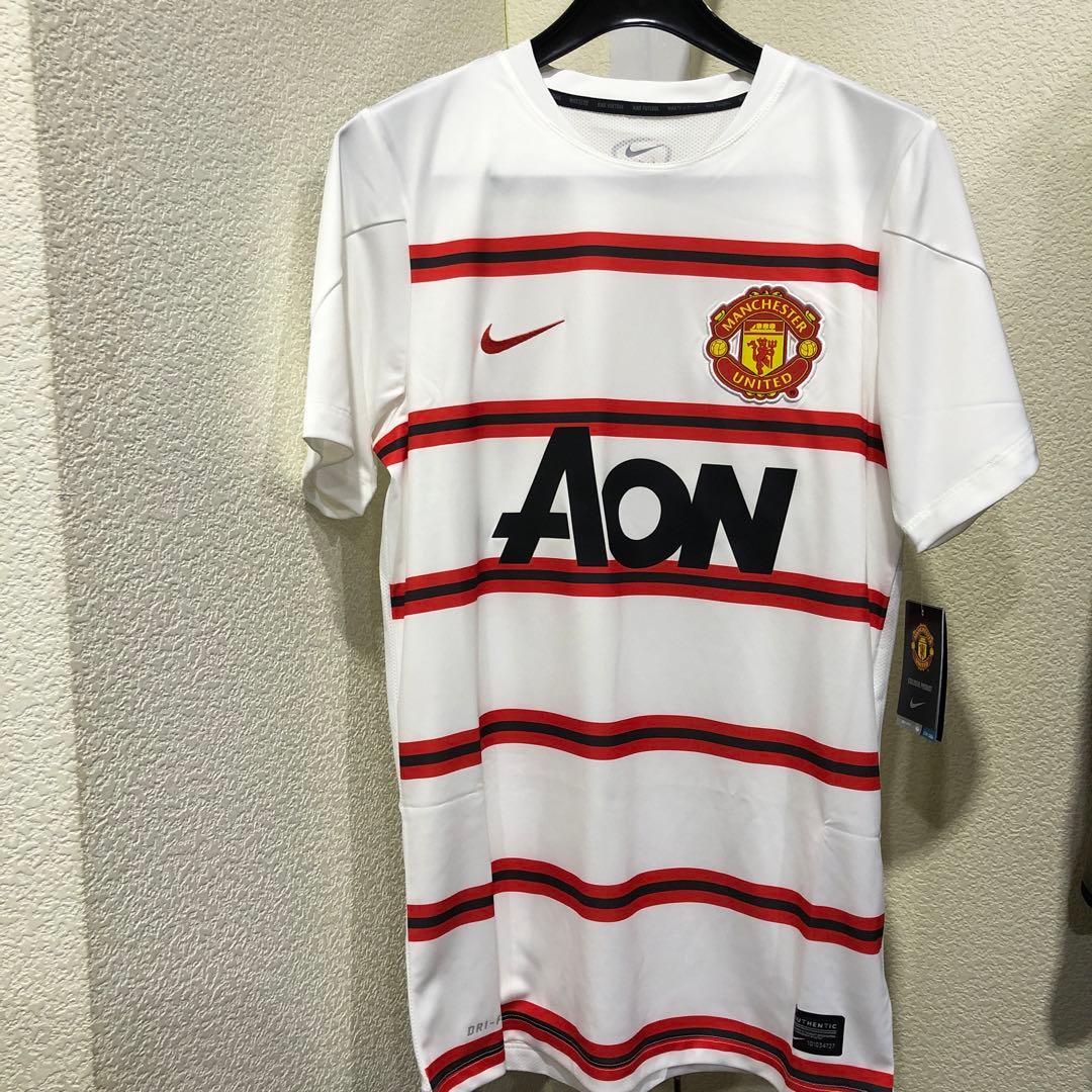 ナイキマンチェスターユナイテッドシャツ新品
