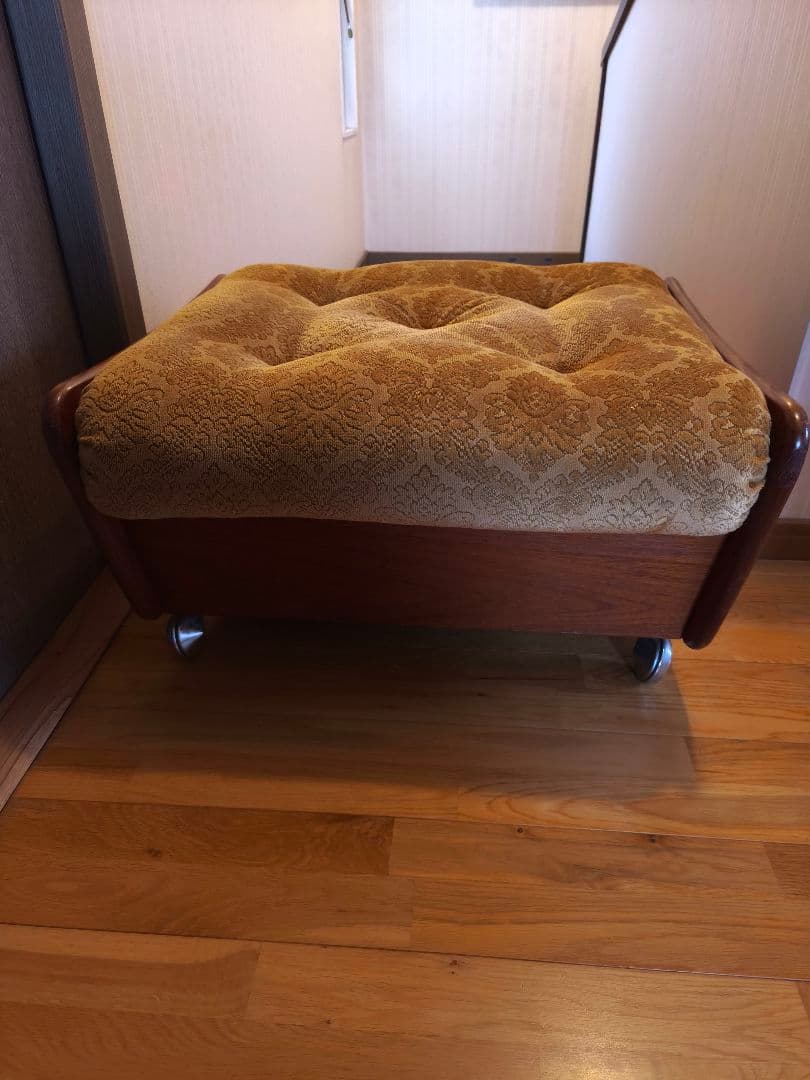 【美品】G-plan オットマン