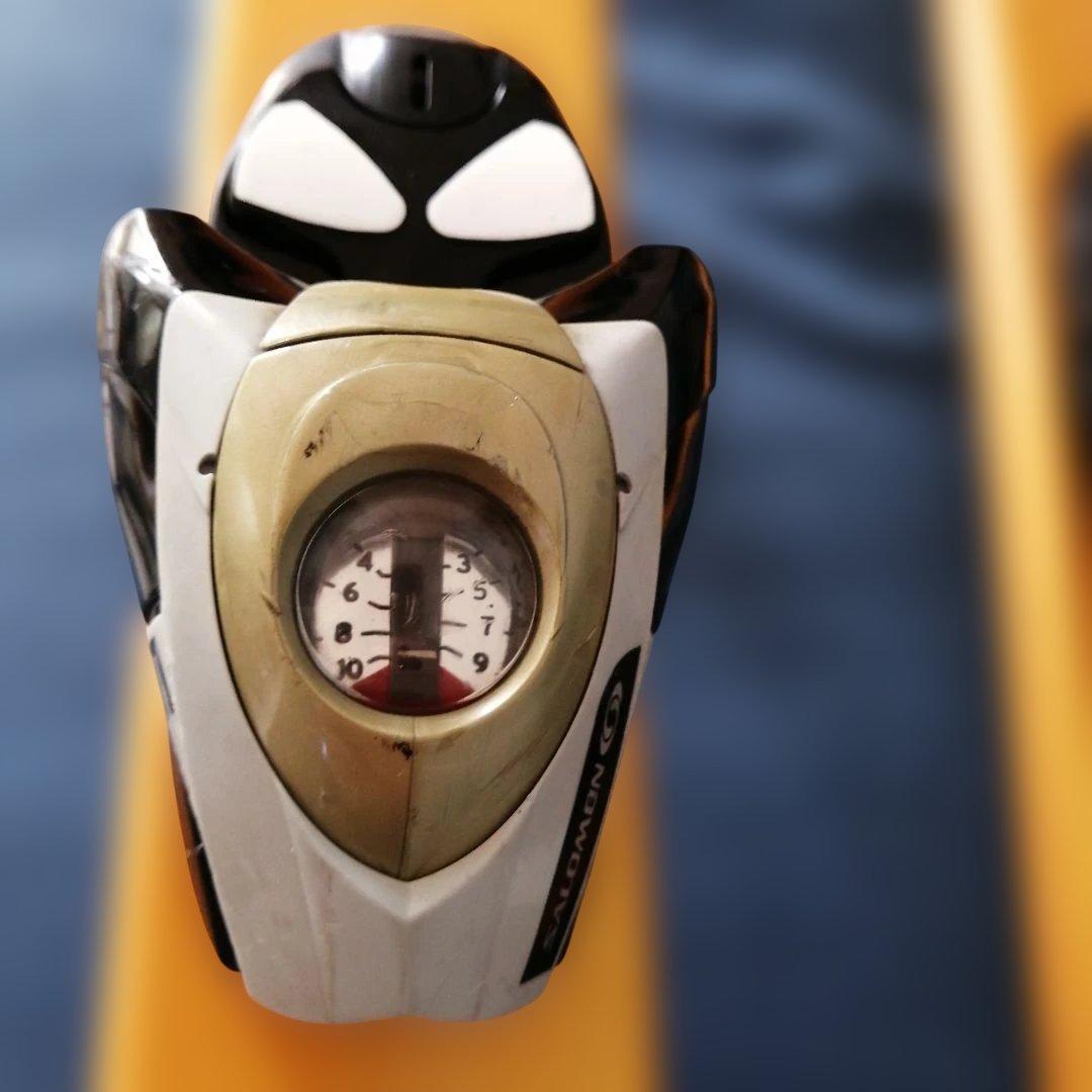 期間限定値下げ　SALOMON 1080 169cmスキー板 黄テン