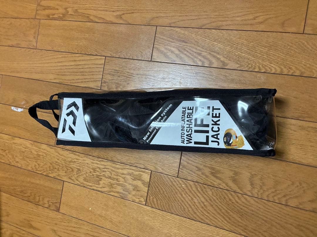 ダイワ 自動膨張式ライフジャケット DF-2207 ウエストタイプ