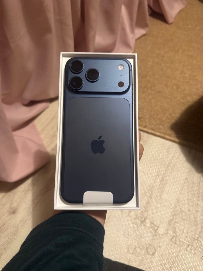 海外版iPhone 17 Pro Max 1TB、新品, 未アクティベート