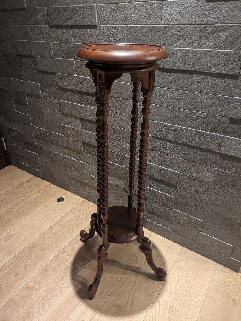 英国　イギリス　ツイストレッグ　フラワースタンド　花台　アンティーク