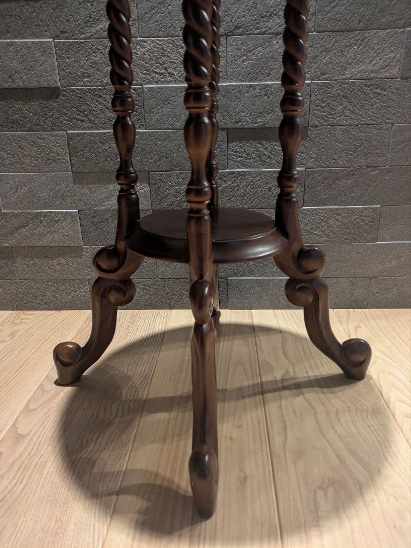 英国　イギリス　ツイストレッグ　フラワースタンド　花台　アンティーク