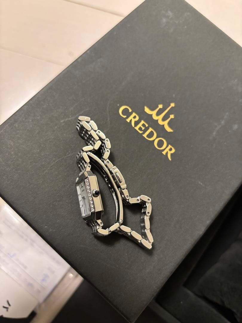 B5578 CREDOR ダイヤモンド装飾 シェル文字盤　レディース時計