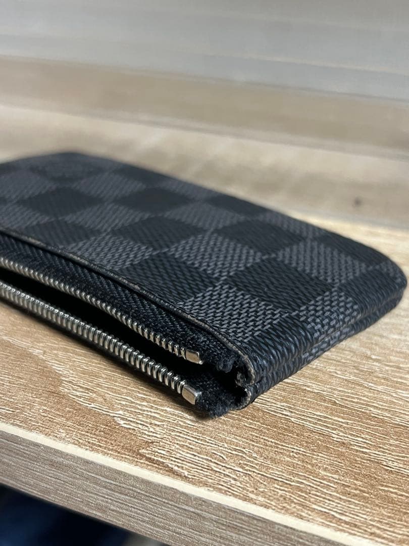 ルイヴィトン ケース ダミエグラフィット　ポシェットクレ N60155