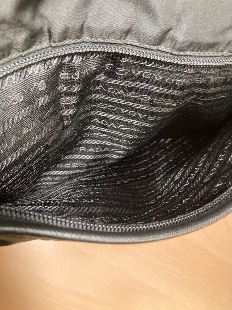 美品★PRADA★プラダ★メッセンジャーバッグ ★サフィアーノ×ナイロン★