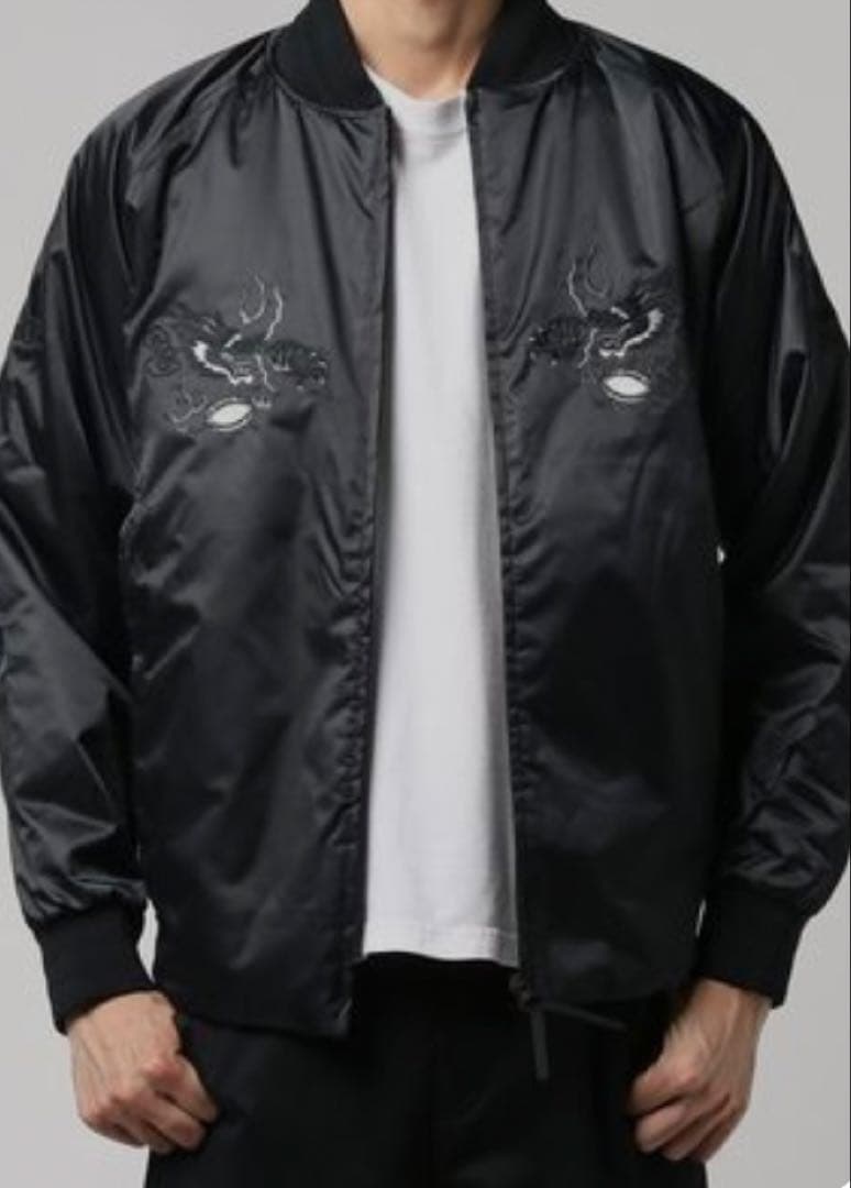 adidas オールブラックス　スカジャン