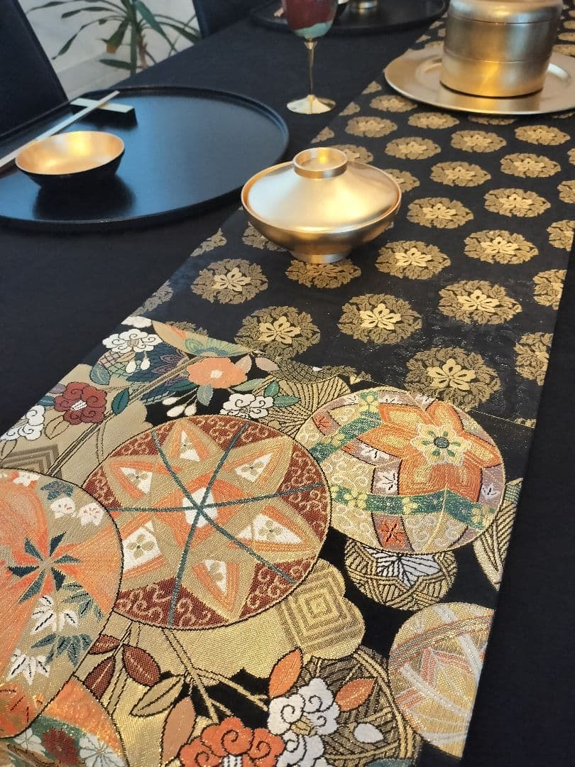 A745高級‼️ひな祭り‼️手毬模様‼️袋帯テーブルランナー2m16cm