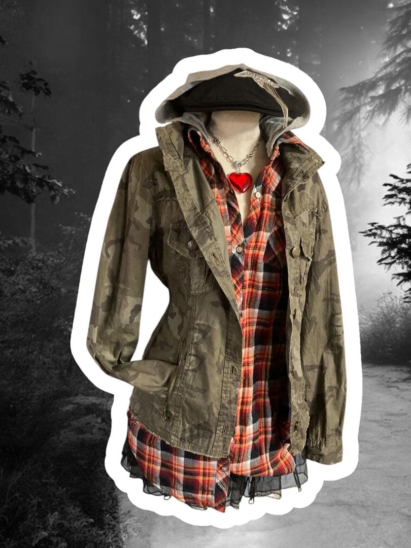 y2k平成ギャルパンク迷彩ミリタリーフードフェアリーグランジ古着ロックNANA