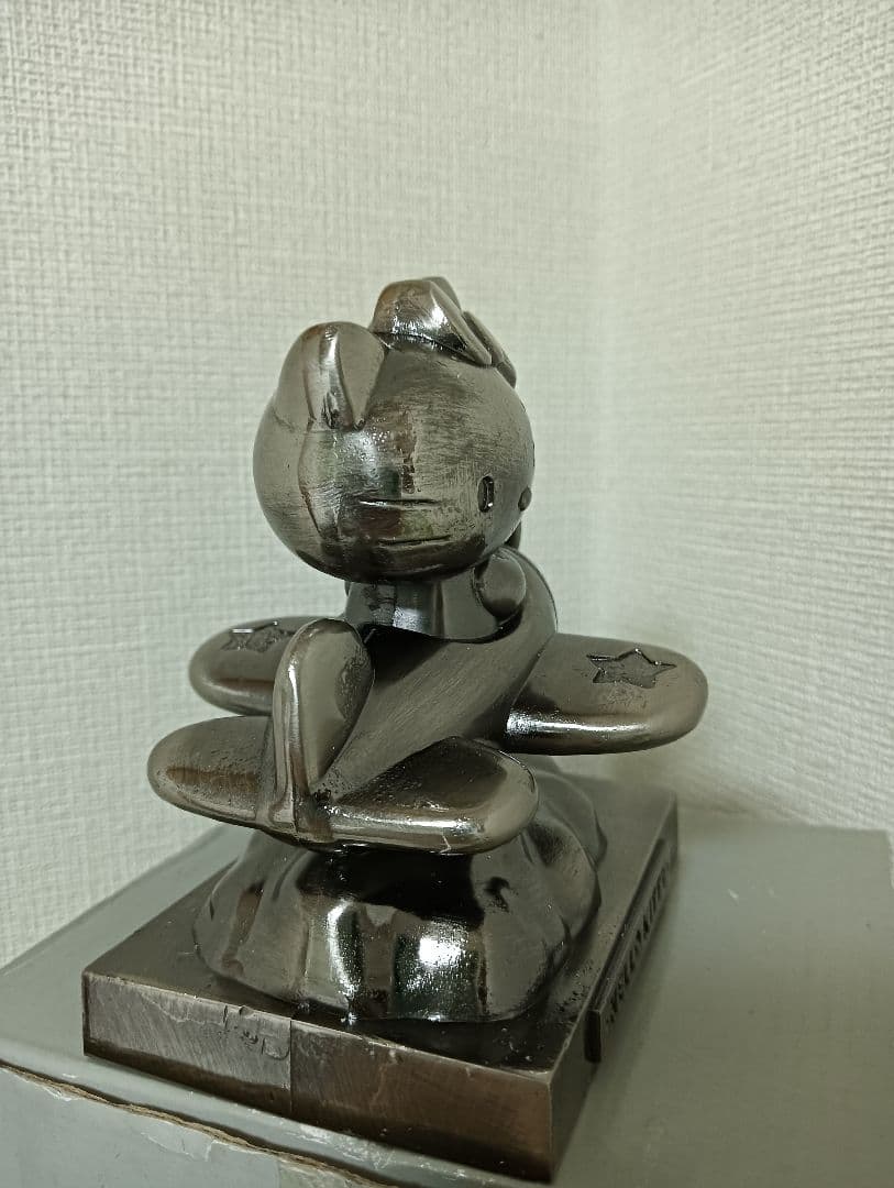 【超希少品】ハローキティ25周年記念『飛行機とパイロット』　フィギュア