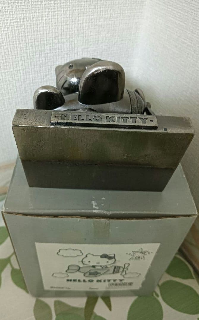 【超希少品】ハローキティ25周年記念『飛行機とパイロット』　フィギュア