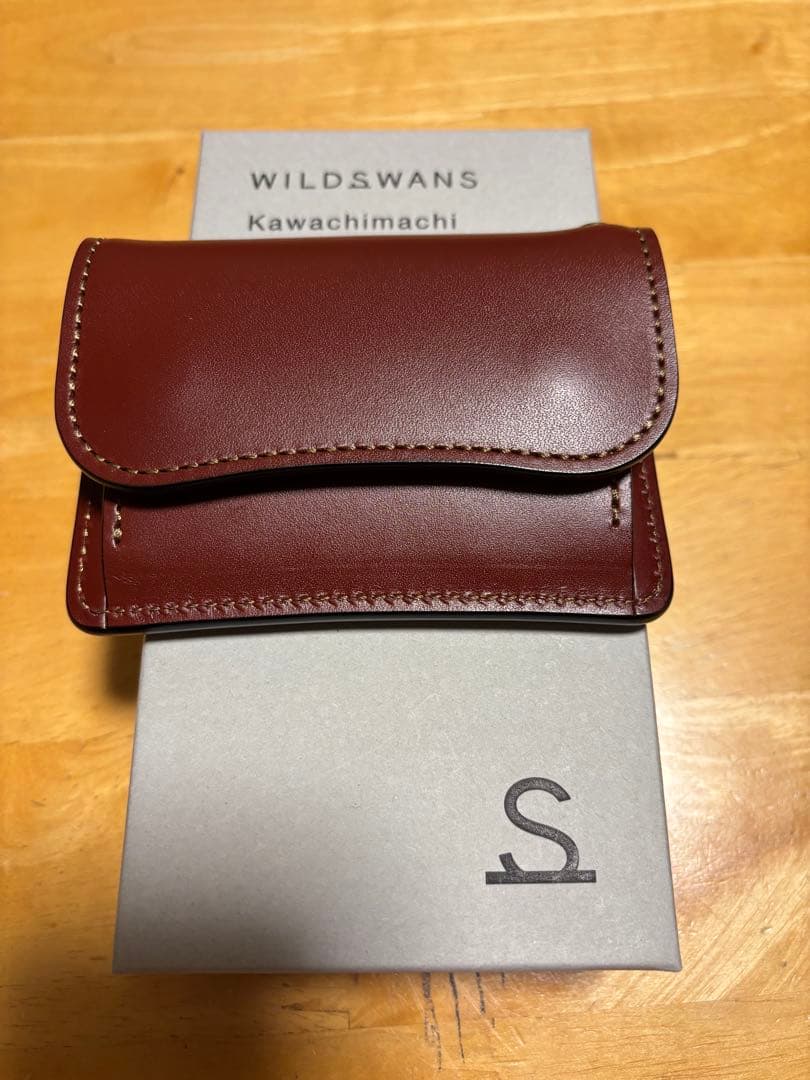 新品未使用ワイルドスワンズ ロイドヴァッシュ タング ルージュ　アイレット