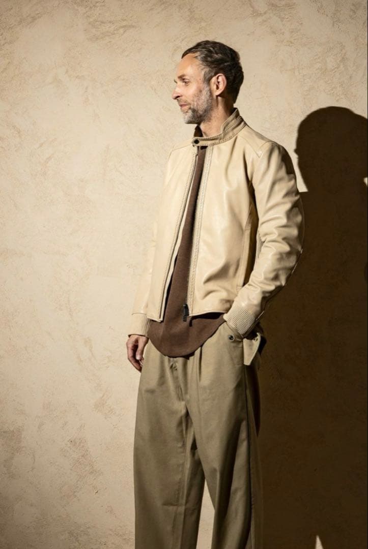 セール中！　C DIEM(カルペディエム) ライダース　M ベージュ新品タグ付き