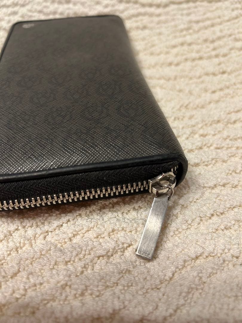 ダンヒルラウンドファスナー長財布美品早いもの勝ち‼️