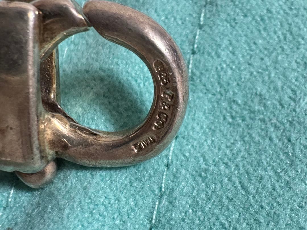 Tiffany & Co. ノットデザインバングル