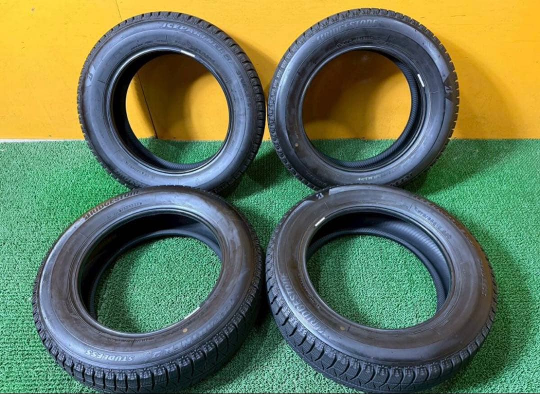 ブリヂストン　スタッドレスタイヤ　175/65R15 4本セット