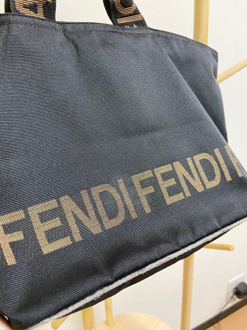 FENDI フェンディ　トートバッグ