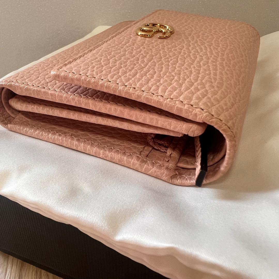 美品！GUCCI グッチGGマーモント 三つ折り財布　ピンクベージュ