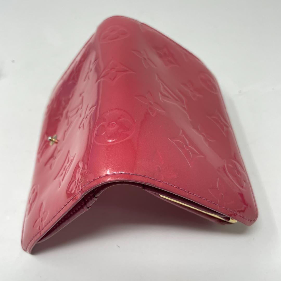 ルイヴィトン モノグラム ヴェルニ がま口 二つ折り財布 ピンク M9141F