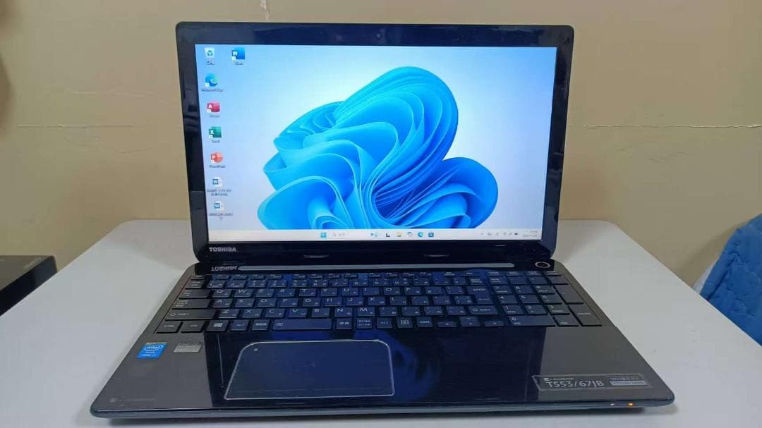 Blu-ray ⭐️ノートパソコンDynabook Core i7 SSD