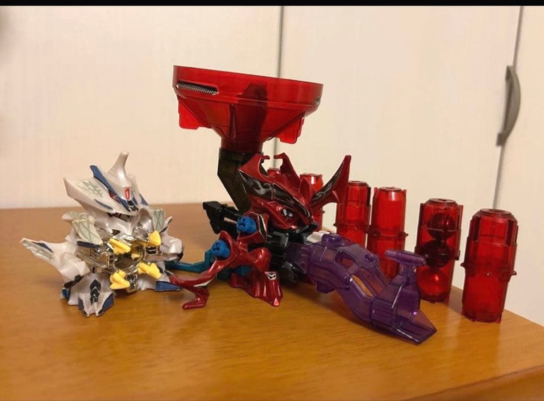 クロスファイトビーダマン　フォース＝ドラグレン　メタルコア各種パーツ付　おまけ有