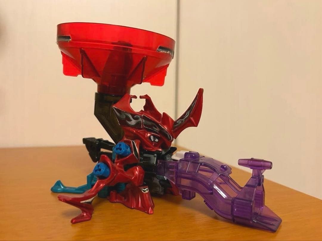 クロスファイトビーダマン　フォース＝ドラグレン　メタルコア各種パーツ付　おまけ有