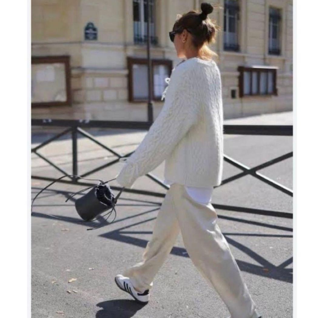 【gypsohila/ジプソフィア】リボンケーブルニット