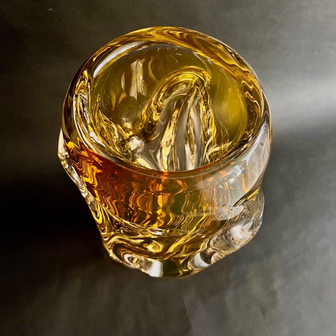 ★アンティーク★パリ発流れるような琥珀色のガラス製フラワーベース• 花器•花瓶