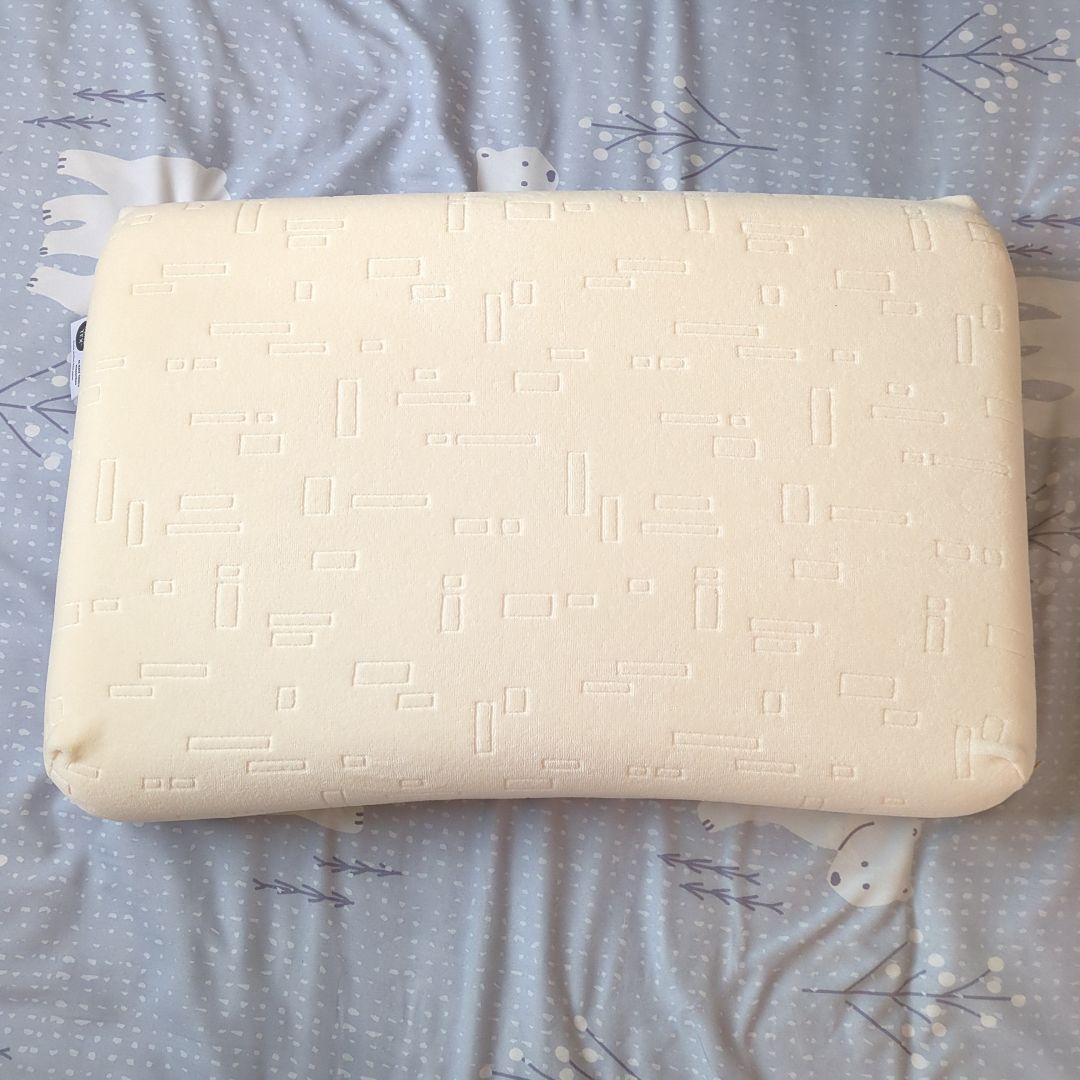 メモリーフォーム枕 　コンフォートピュディー