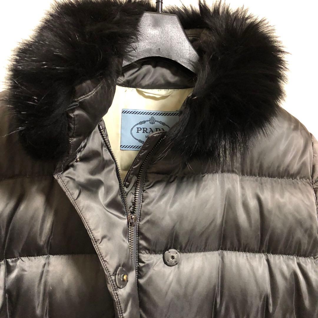 ゆ*♡様 正規品　プラダ　ダウンジャケット　ファー付き　三角ロゴなし