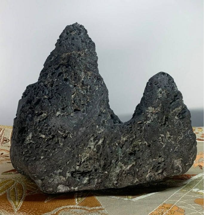 3933 加茂川巣立石 平成与十郎石 桐箱付き 有沢一幸氏作